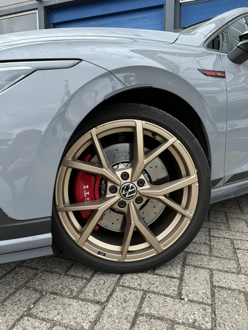 Volkswagen Golf GTI 2.0 Clubsport - 2