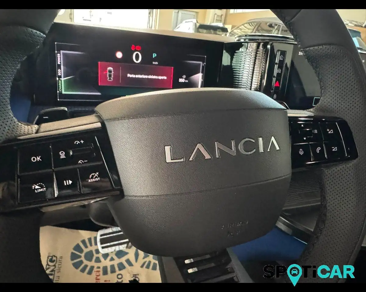 Lancia Ypsilon 2025 — фото 9