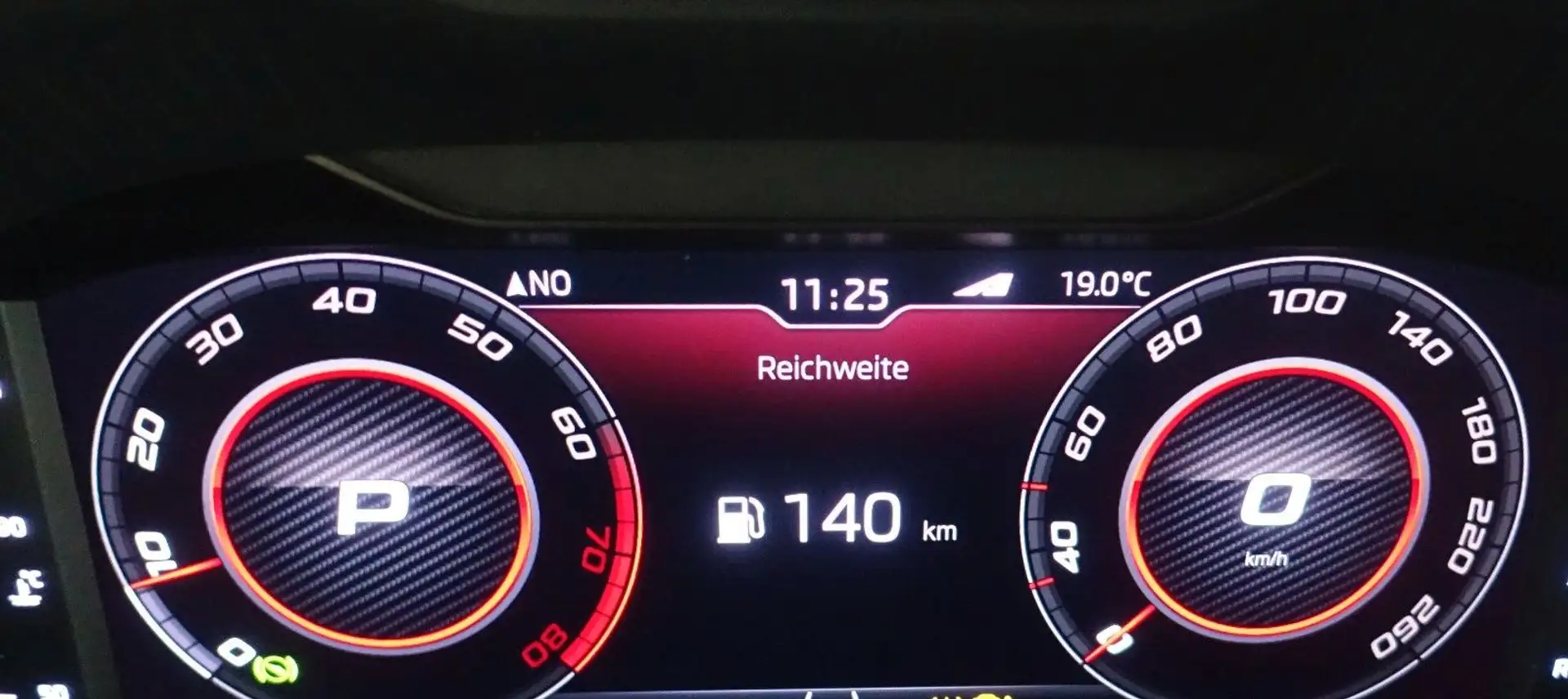 Skoda Octavia Combi RS 245 Challenge Pro; NAV KAM ViCo Czerwony - 2