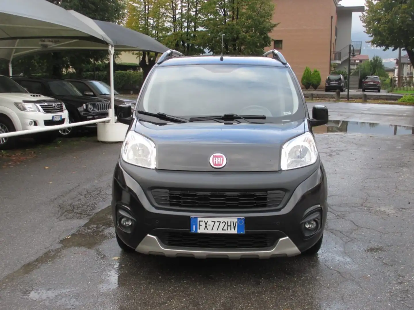 Fiat Qubo OK NEOPATENTATI !! 1.3 MJT 80 CV Trekking Grigio - 2