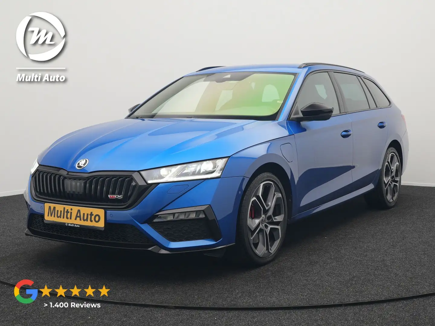 Skoda Octavia Combi 1.4 TSI RS iV Business Plug In Hybrid 245pk Blauw - 1