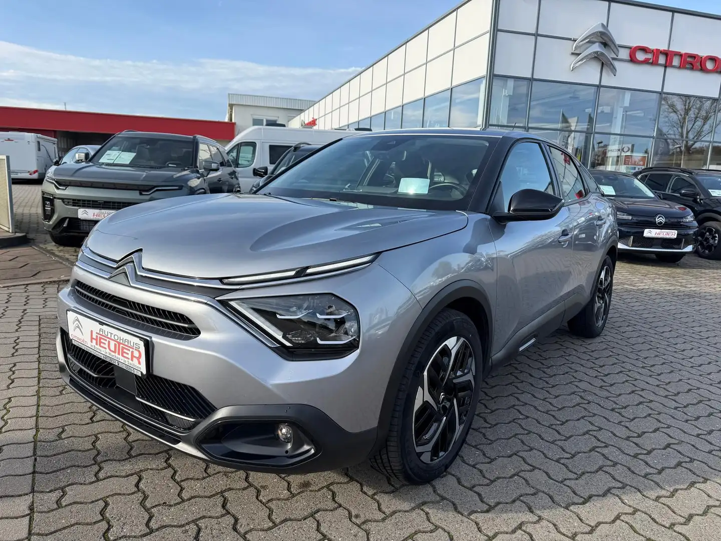 Citroen C4 Feel Pack PureTech 130 EAT8 Gris - 1