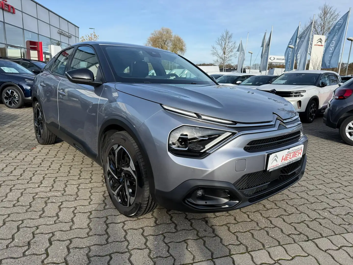 Citroen C4 Feel Pack PureTech 130 EAT8 Gris - 2