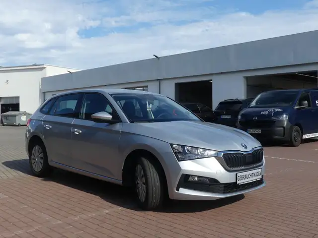 Skoda Scala view 2
