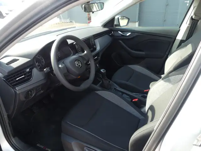 Skoda Scala view 7
