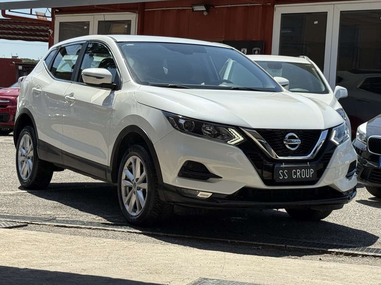 Nissan Qashqai 1.5 dci 115cv-unipro-rate-garanzia-b.perla-E6-
