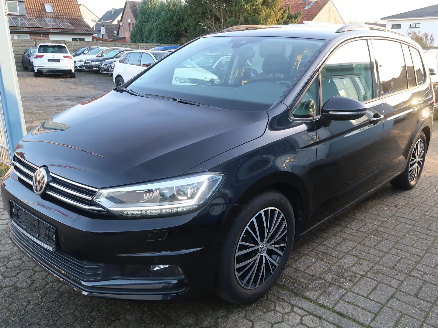 Volkswagen Touran Comfortline 1.5 BMT/Start-Stopp Noir - 1