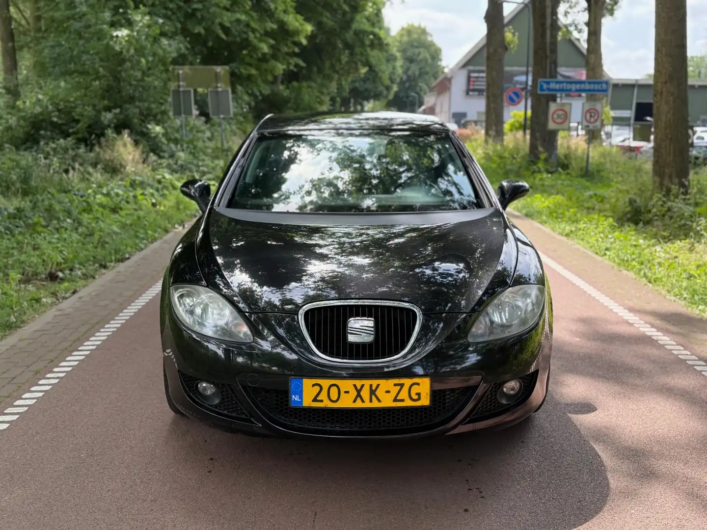 SEAT Leon 1.6 Businessline CLIMA!CRUISE!PDC!KOOPJE! Чорний - 2