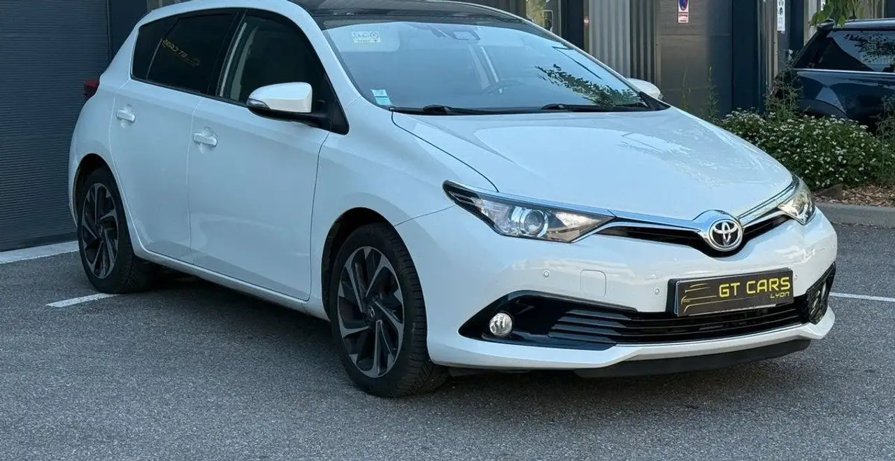 Toyota Auris 
