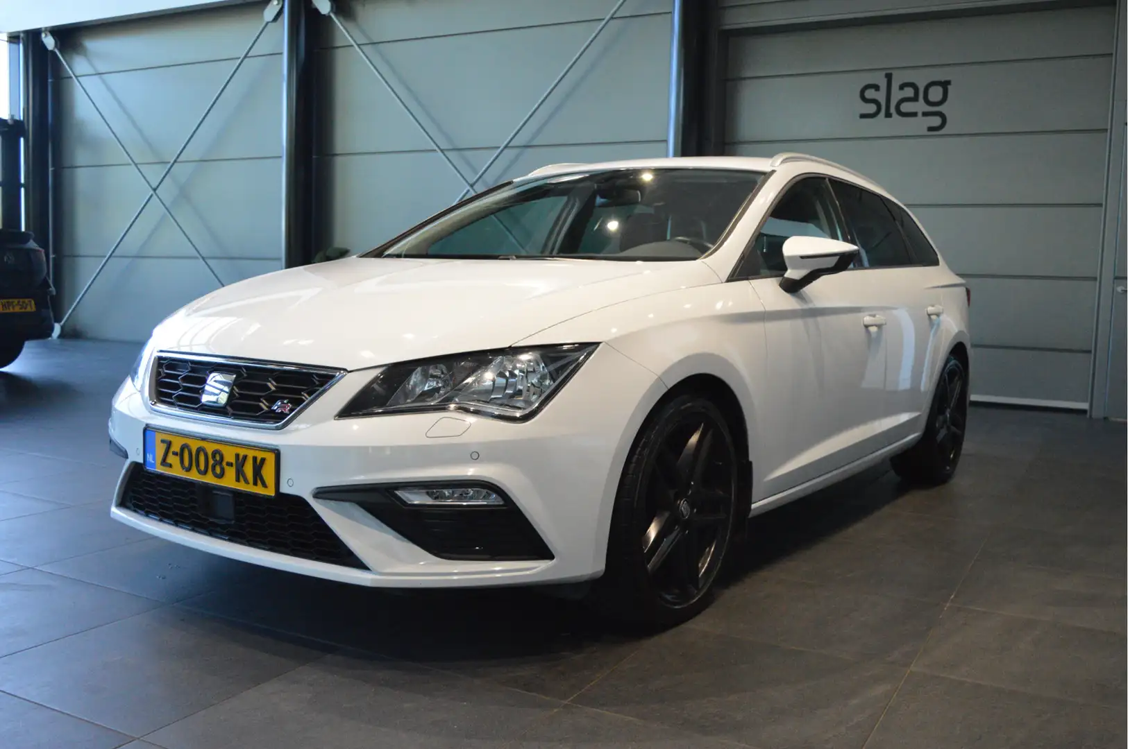 SEAT Leon ST 1.5 TSI FR clima cruise keyless beats trekhaak Bianco - 2