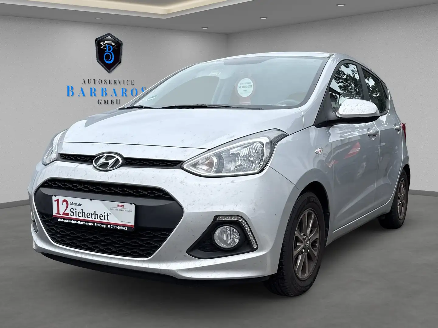 Hyundai i10 Intro Edition *KLIMA*SHZ*BT*BREMSEN NEU*REIFEN NEU Gris - 1