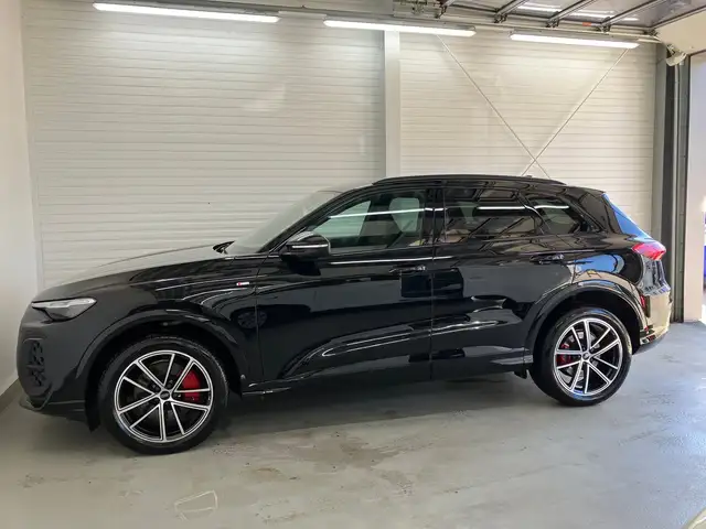 Audi Q5 SUV TDI quattro 150 kW Ansicht 6