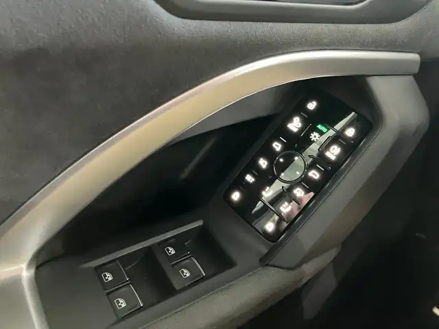 Audi Q5 SUV TDI quattro 150 kW Ansicht 36