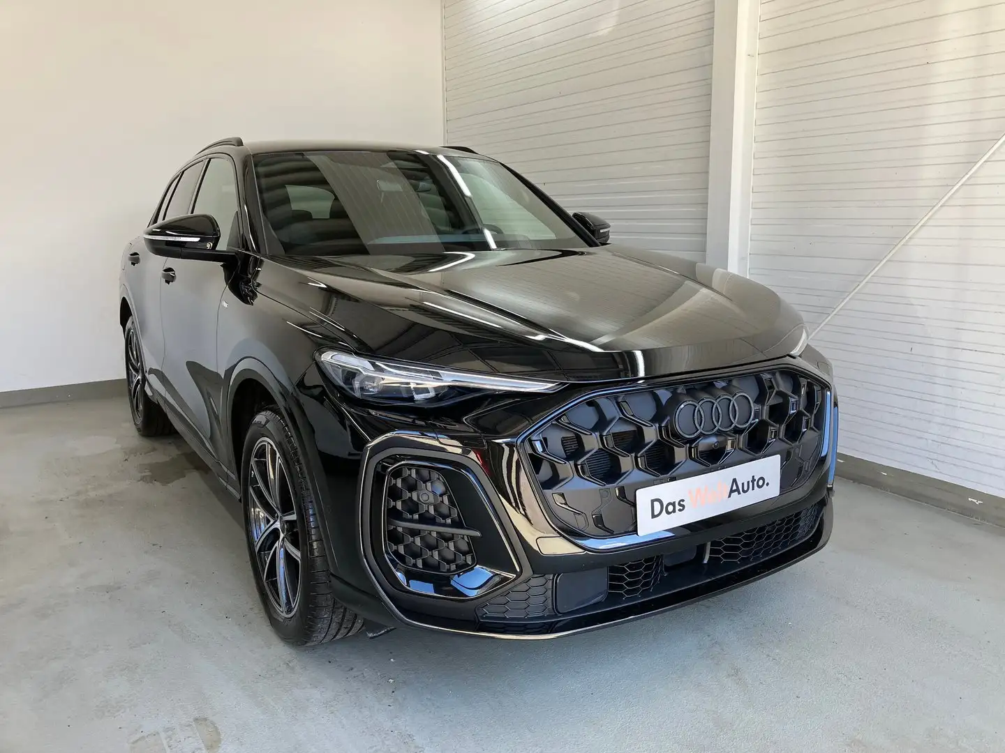 Audi Q5 SUV TDI quattro 150 kW Schwarz - 1
