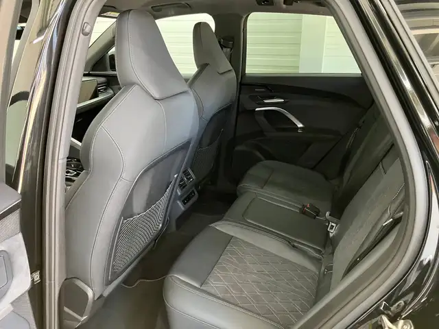 Audi Q5 SUV TDI quattro 150 kW Ansicht 12