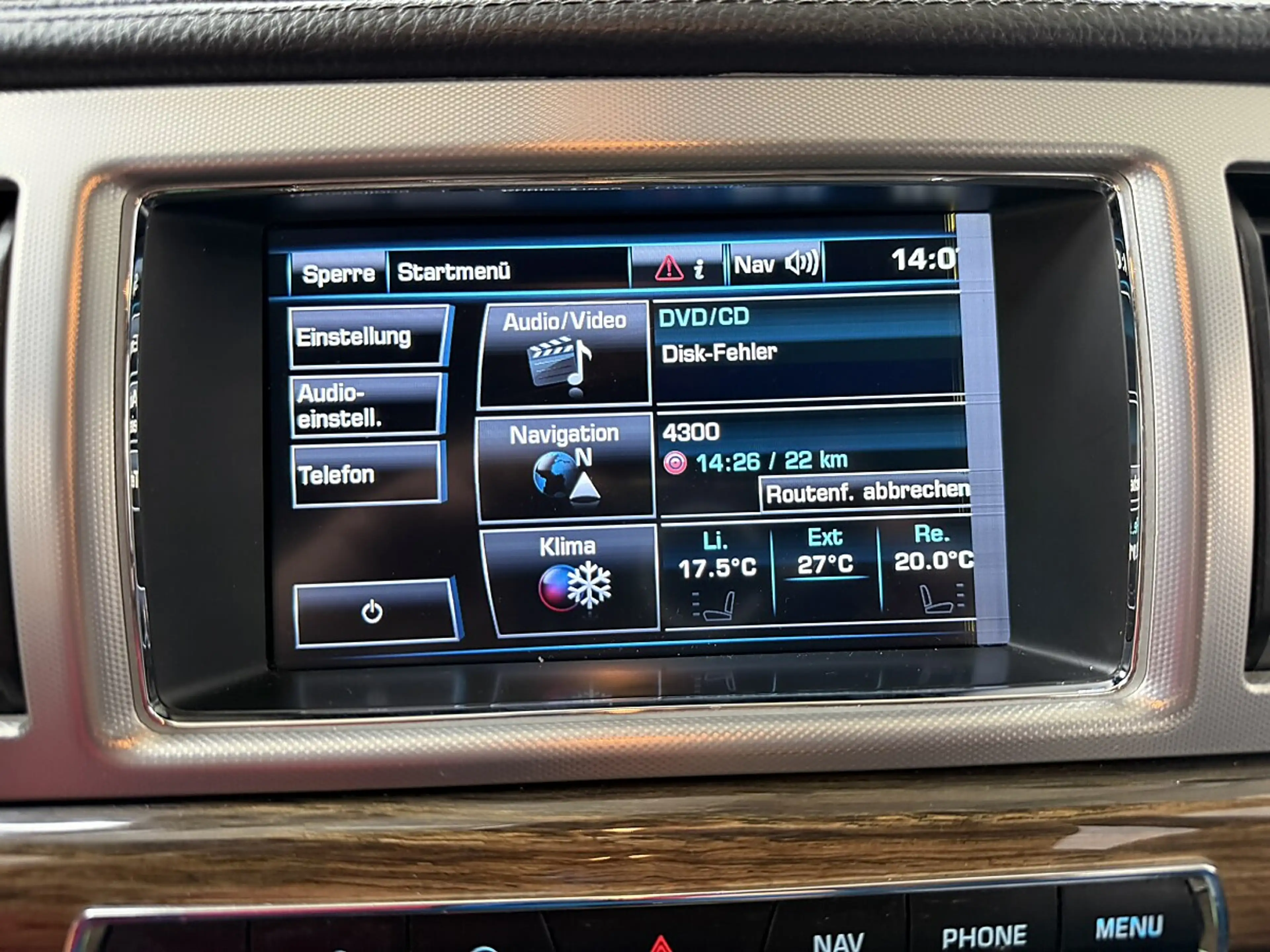 Jaguar XF 2,2 TD — photo 16