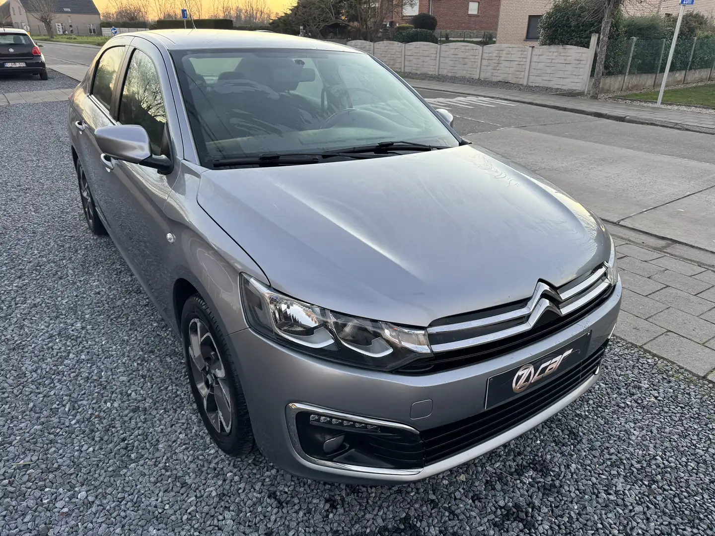 Citroen C-Elysée C-Elysee 1.6 BlueHDi Feel GARANTIE 12 MOIS Gris - 2