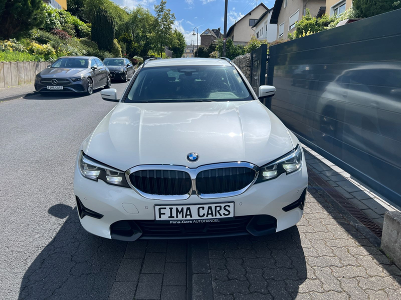 BMW 330 d Touring*Sport Line*AHK*LED — photo 10