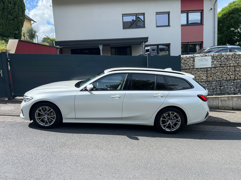 BMW 330 d Touring*Sport Line*AHK*LED — photo 8