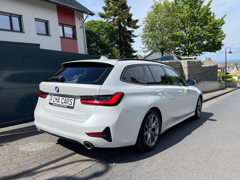 BMW 330 d Touring*Sport Line*AHK*LED — photo 4
