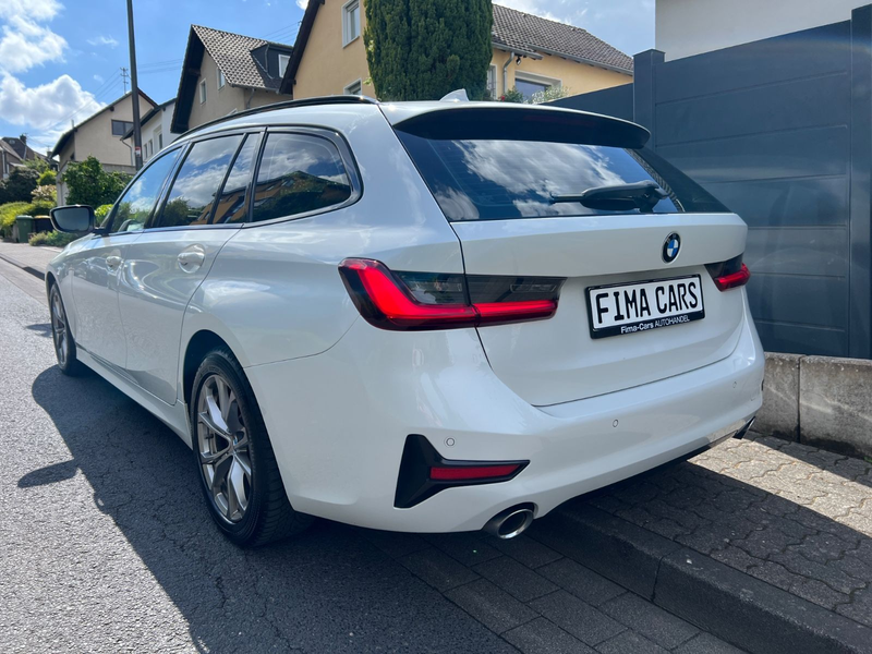 BMW 330 d Touring*Sport Line*AHK*LED — photo 6