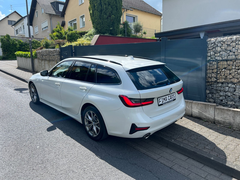BMW 330 d Touring*Sport Line*AHK*LED — photo 7