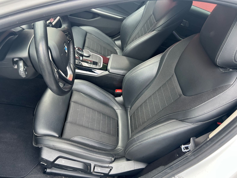 BMW 330 d Touring*Sport Line*AHK*LED — photo 13