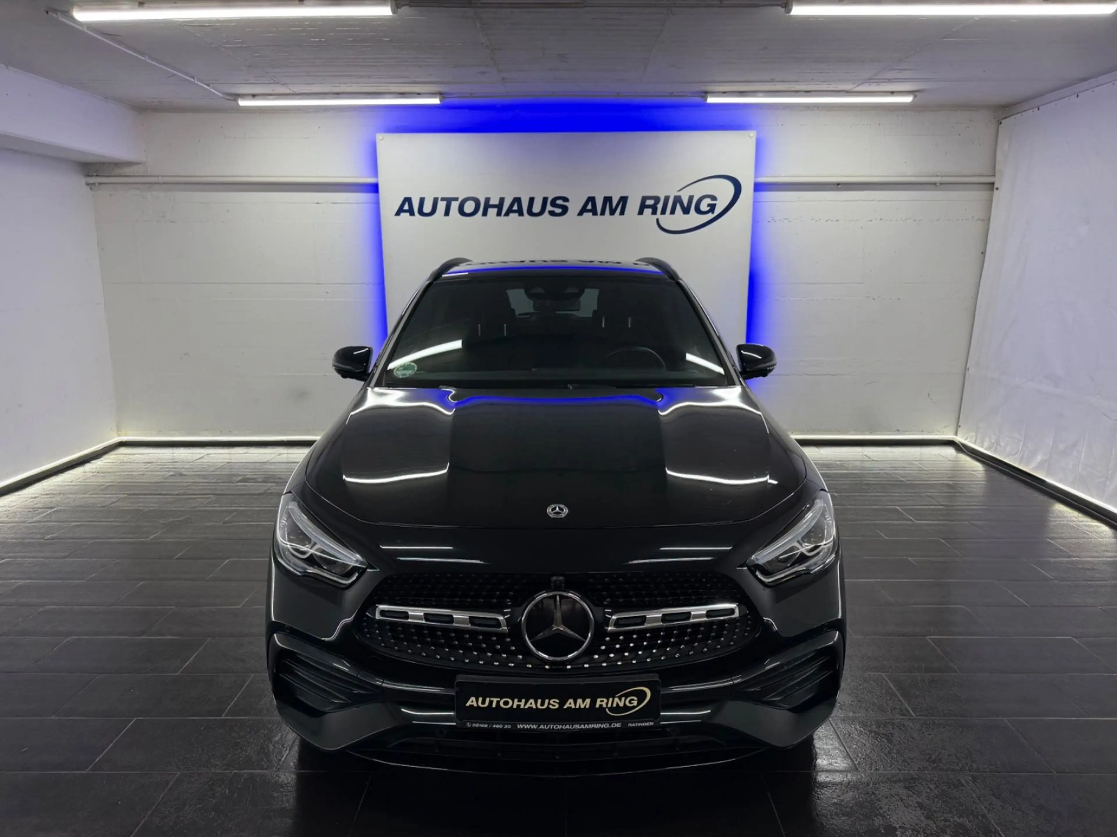Mercedes-Benz GLA 250 4Matic AMG 360° LED 1HND ACC APPLE KEY
