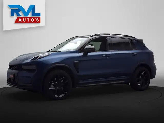 Lynk & Co 01 view 22
