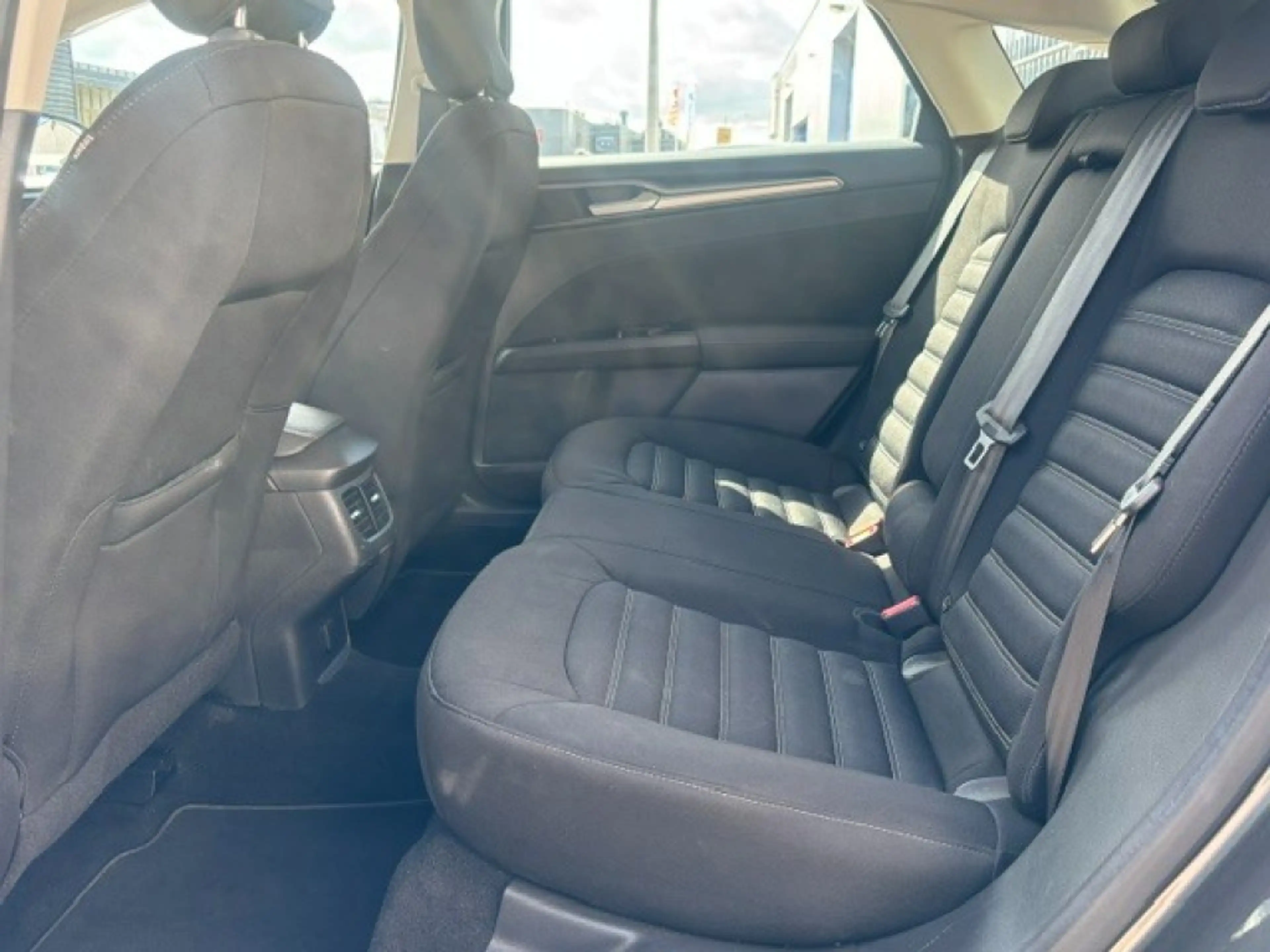 Ford Mondeo 5 Deurs Elek. Trekhaak Sync Navi Camera — photo 2