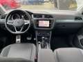 Volkswagen Tiguan Tiguan Diesel 2.0 TDI SCR DSG Life * AHK * Zwart - thumbnail 12