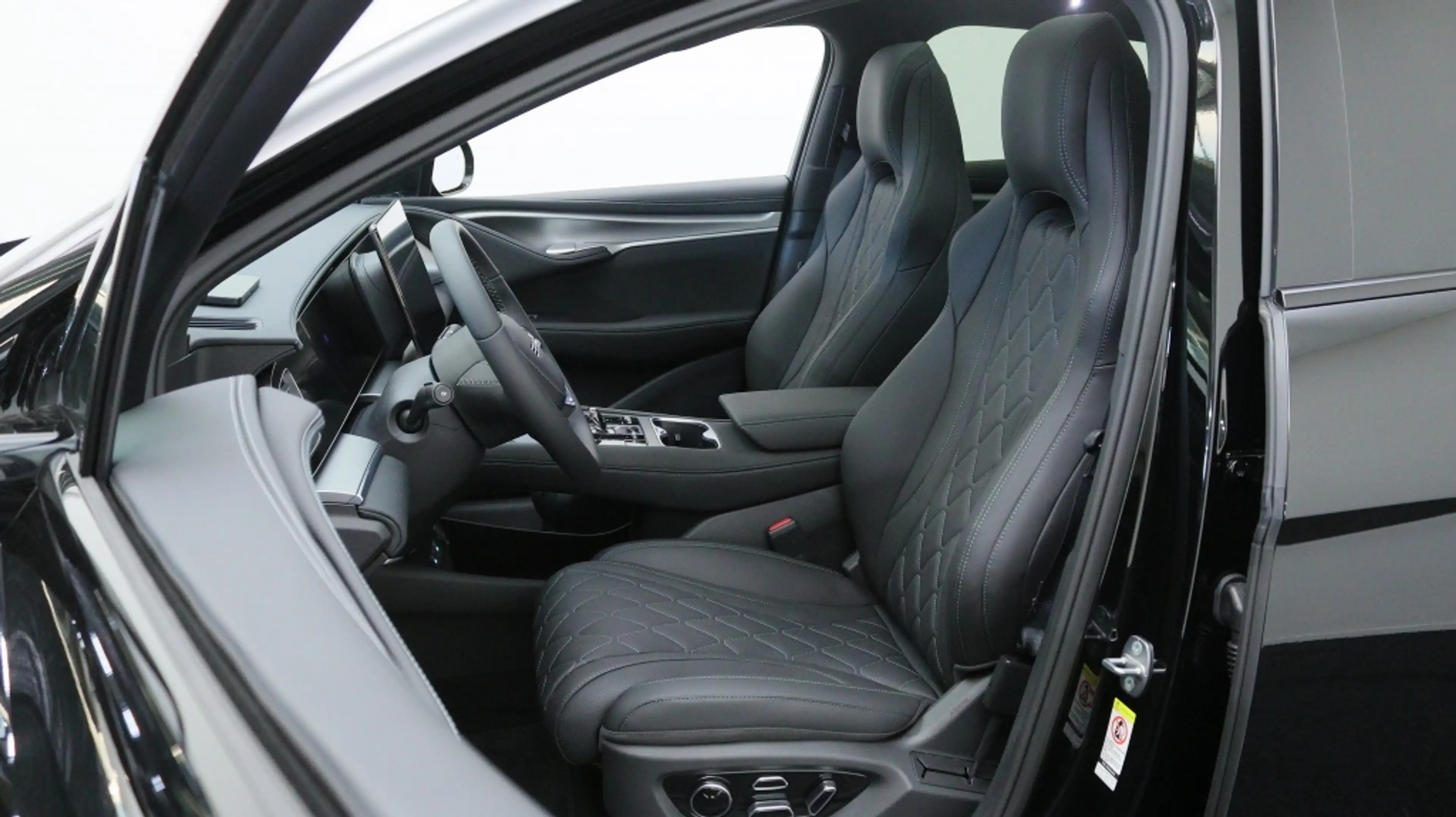 BYD Sealion 7 Design AWD 82.5 kWh | Private Lease 899,- p.m. | — photo 14
