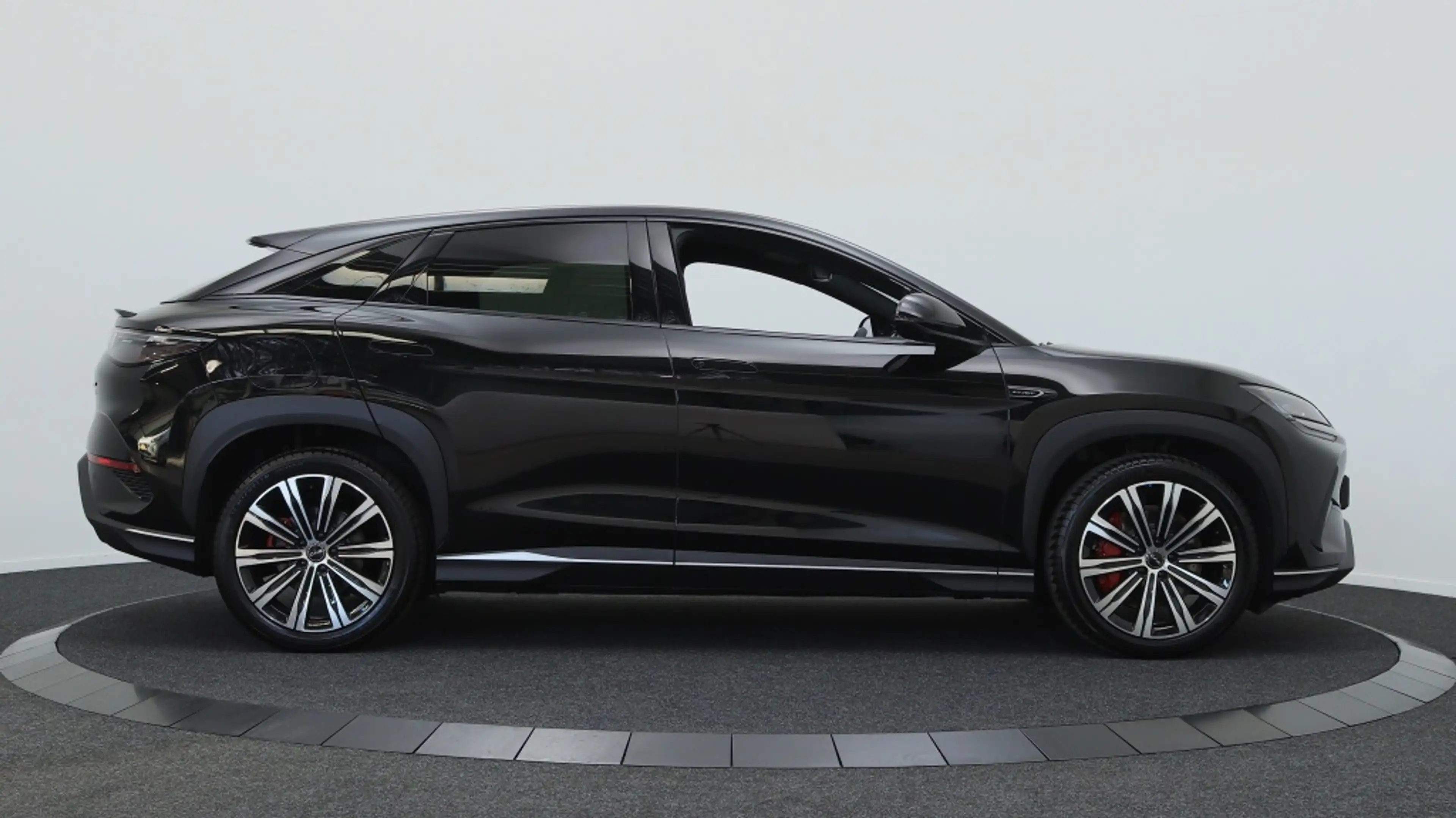 BYD Sealion 7 Design AWD 82.5 kWh | Private Lease 899,- p.m. | — photo 11