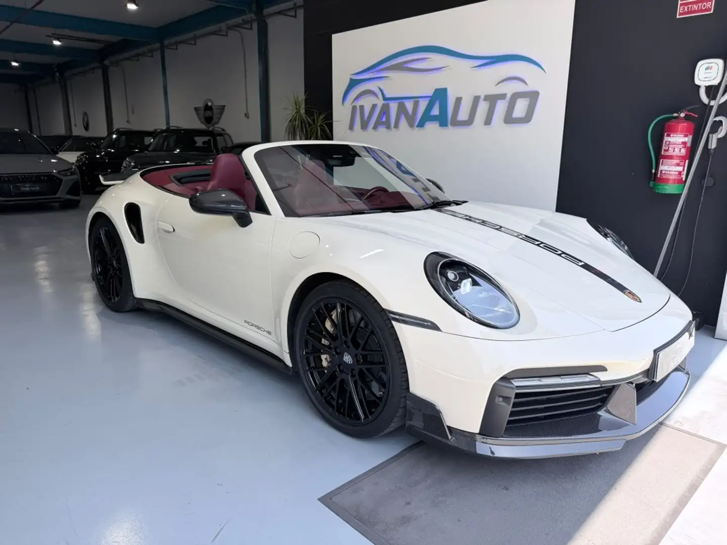 Porsche 992 Turbo Cabriolet PDK Beige - 1