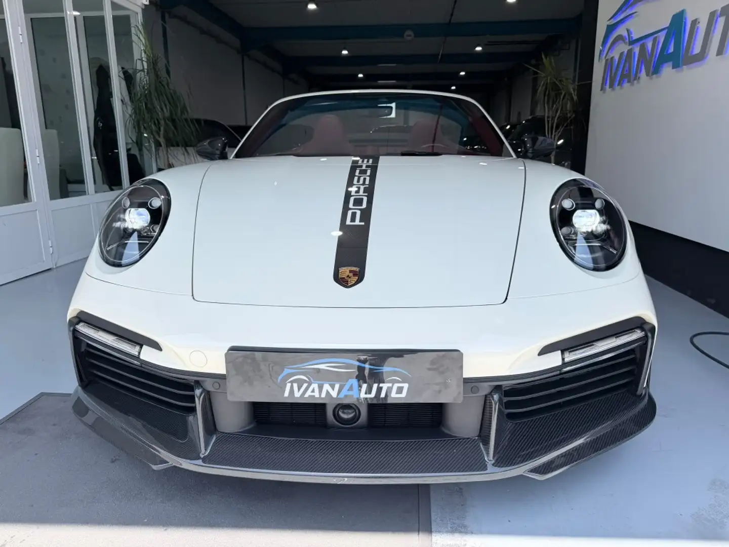 Porsche 992 Turbo Cabriolet PDK Beige - 2