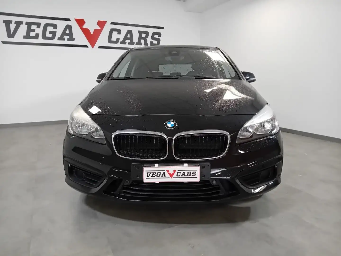 BMW 218 d Active Tourer Sport 7 POSTI Grigio - 2
