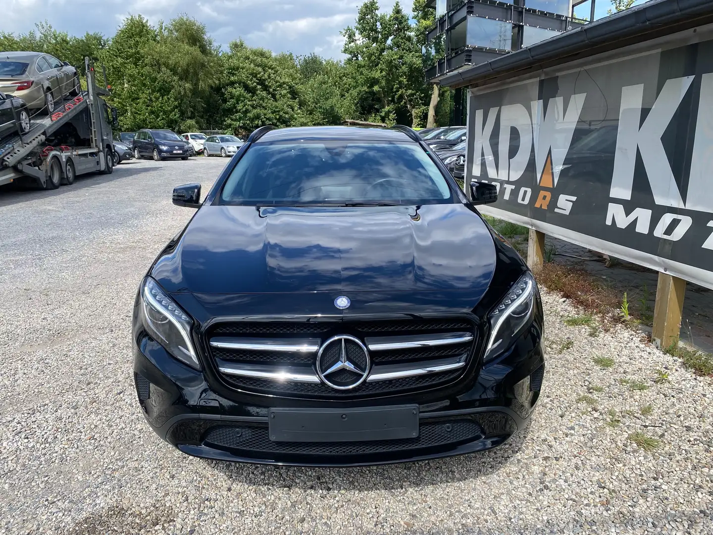 Mercedes-Benz GLA 200 GLA 200 7G-DCT Urban Czarny - 2