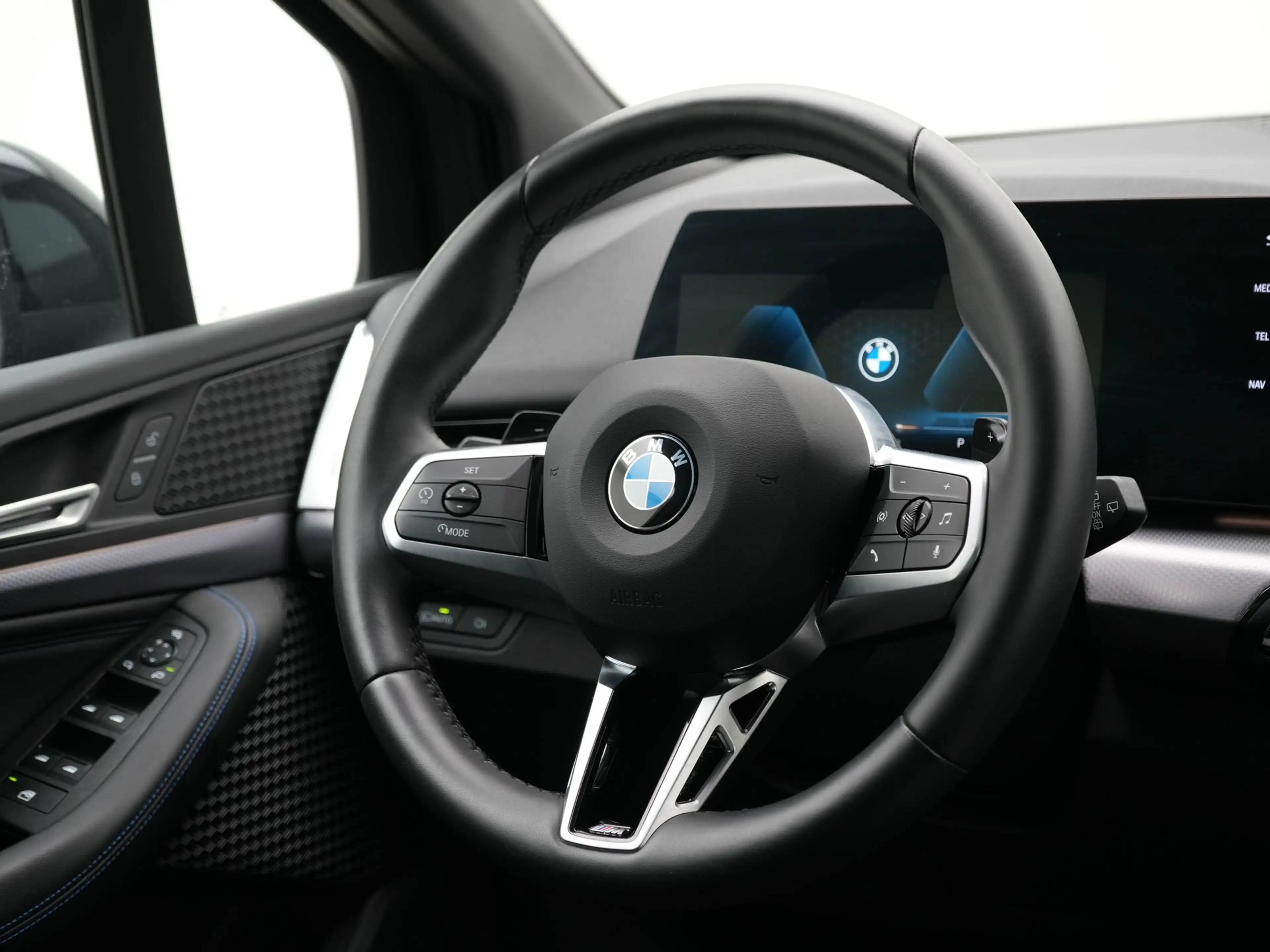 BMW 220 2 Serie 220i Active Tourer M-Sport — photo 2
