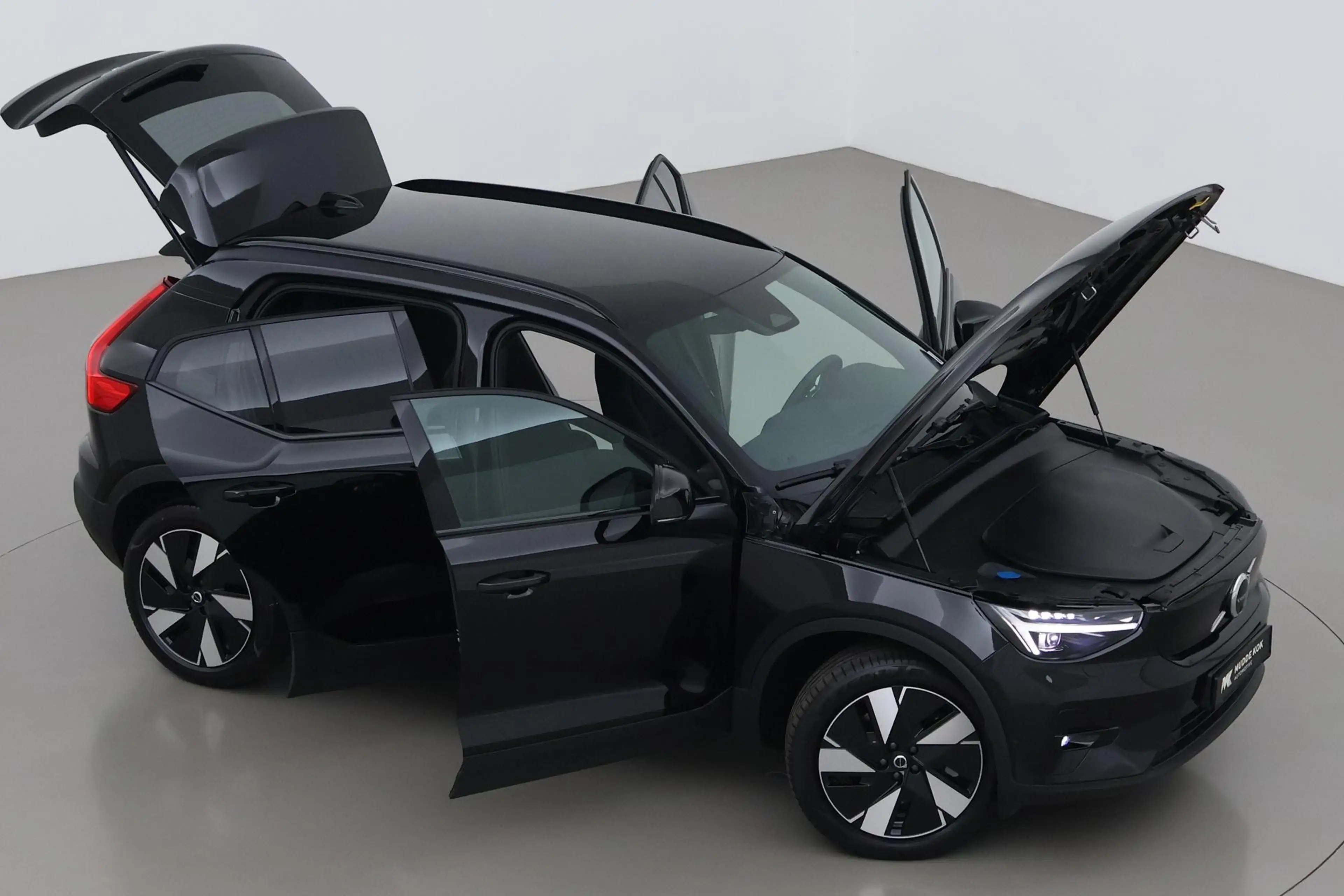 Volvo EX40 Single Motor Extended Range Plus | 82 kWh | Harman — photo 6