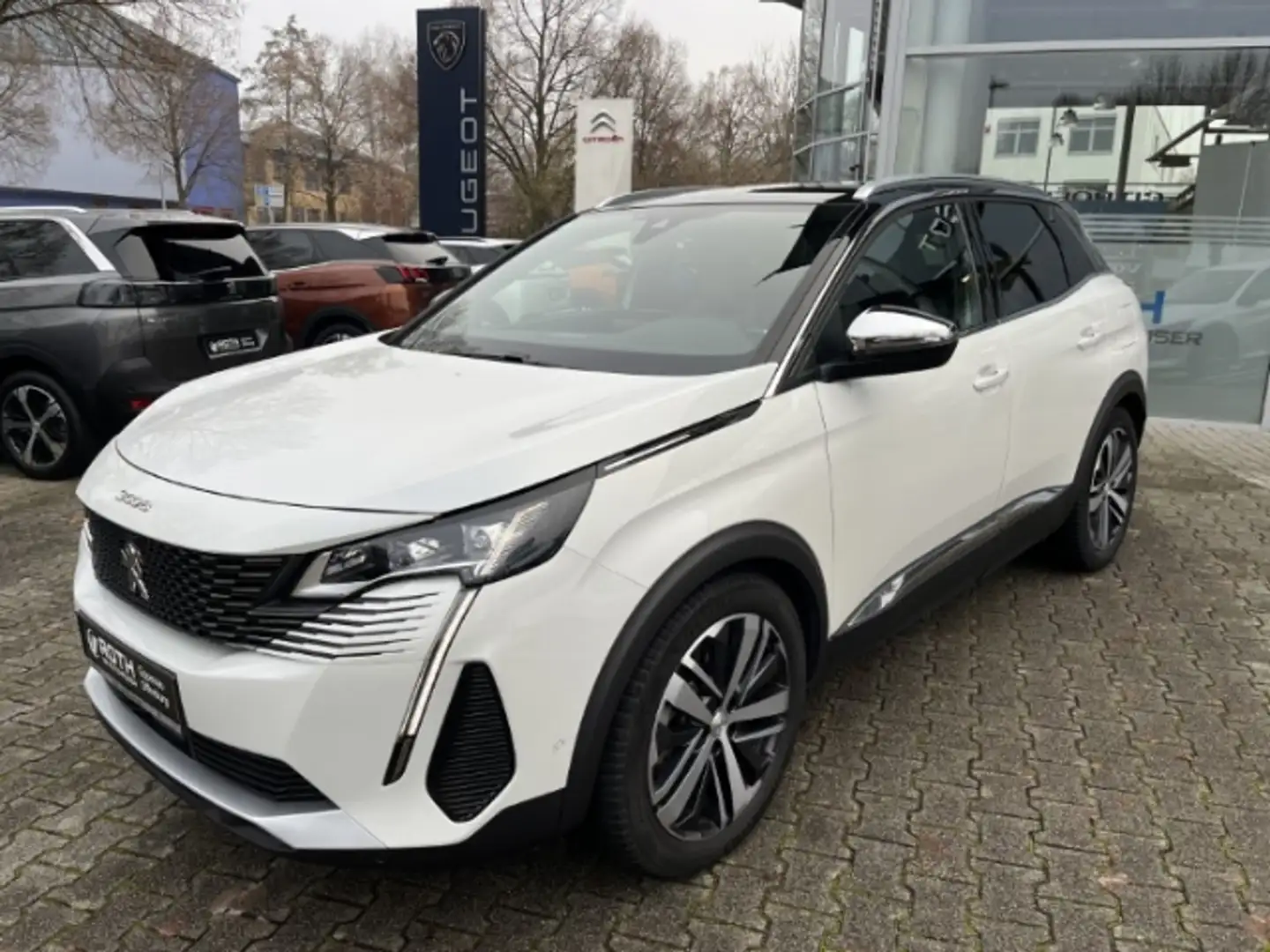 Peugeot 3008 Hybrid 225 e-EAT8 GT Pack AHK Navi Soundsystem Blanc - 1