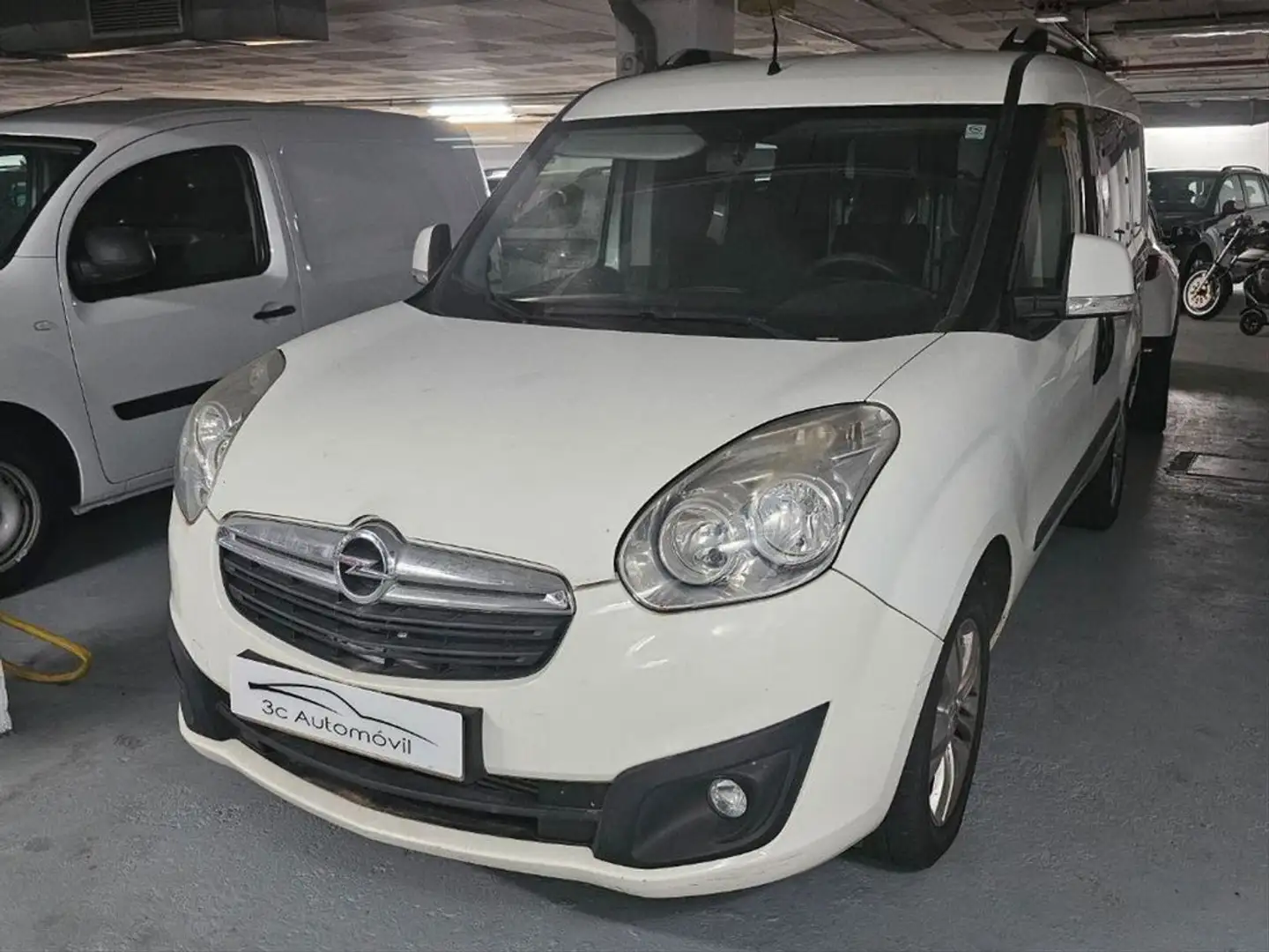 Opel 1.5 TD 75kW 100CV SS Expression XL Blanc - 2