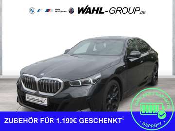 e xDrive M SPORT LC PROF ICONIC GLOW B&W KOMFO
