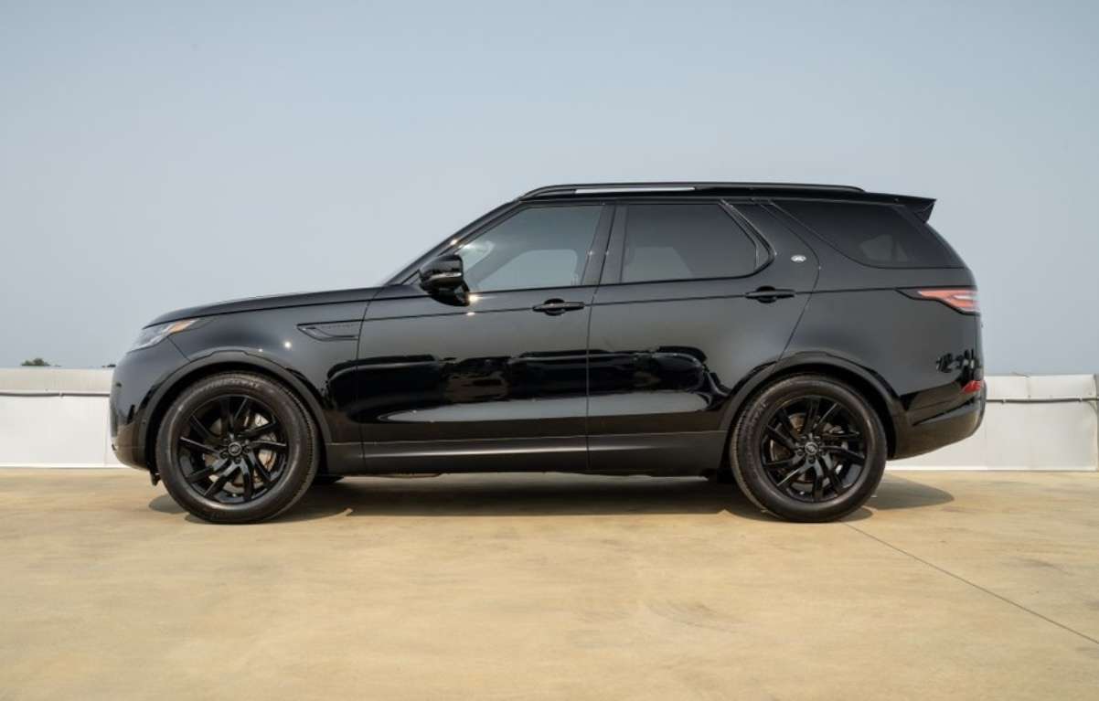 2019 Land Rover Discovery HSE 4WD alt 5