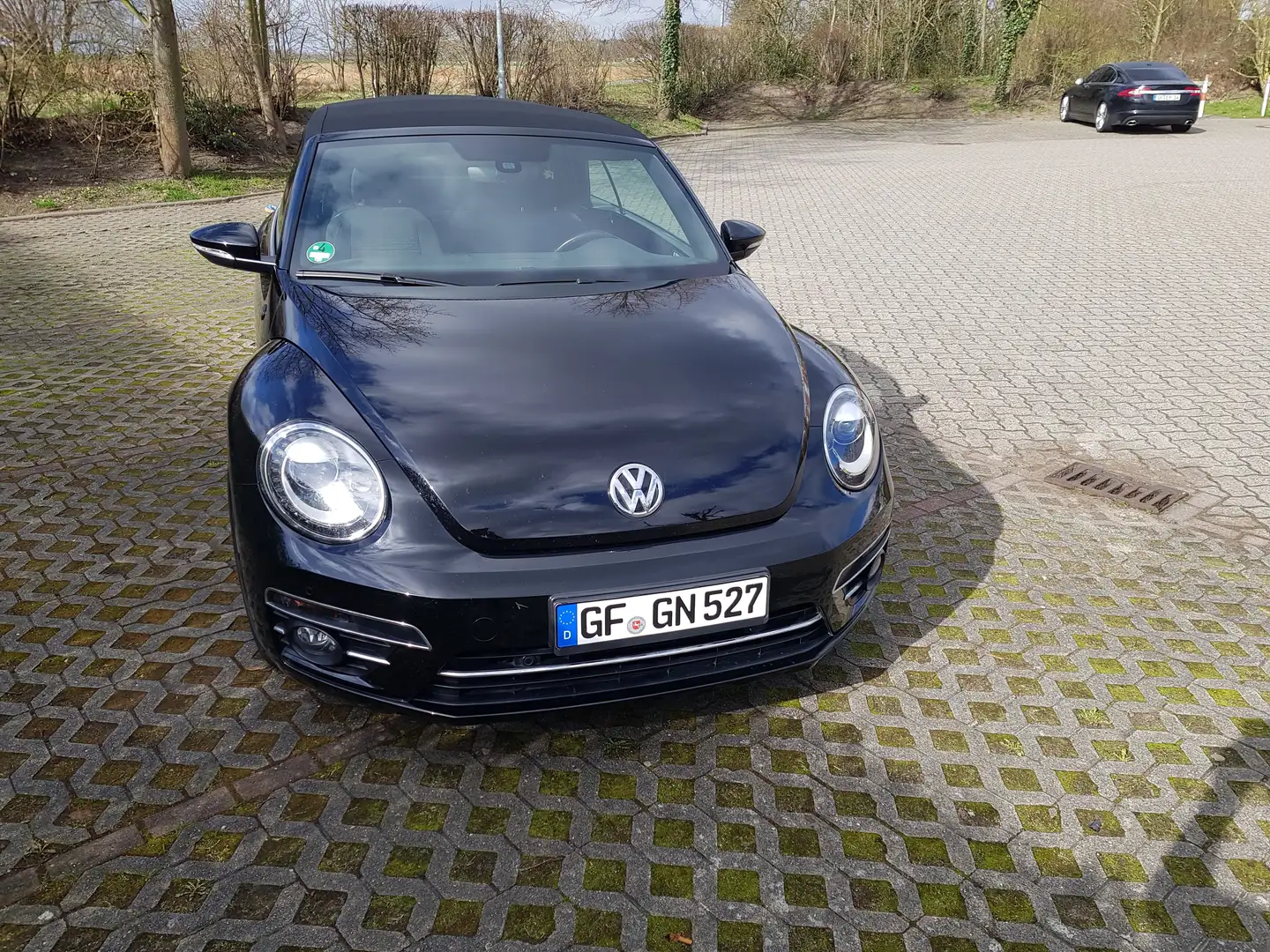 Volkswagen New Beetle New Beetle Cabriolet 1.6 SOUND+ Noir - 1