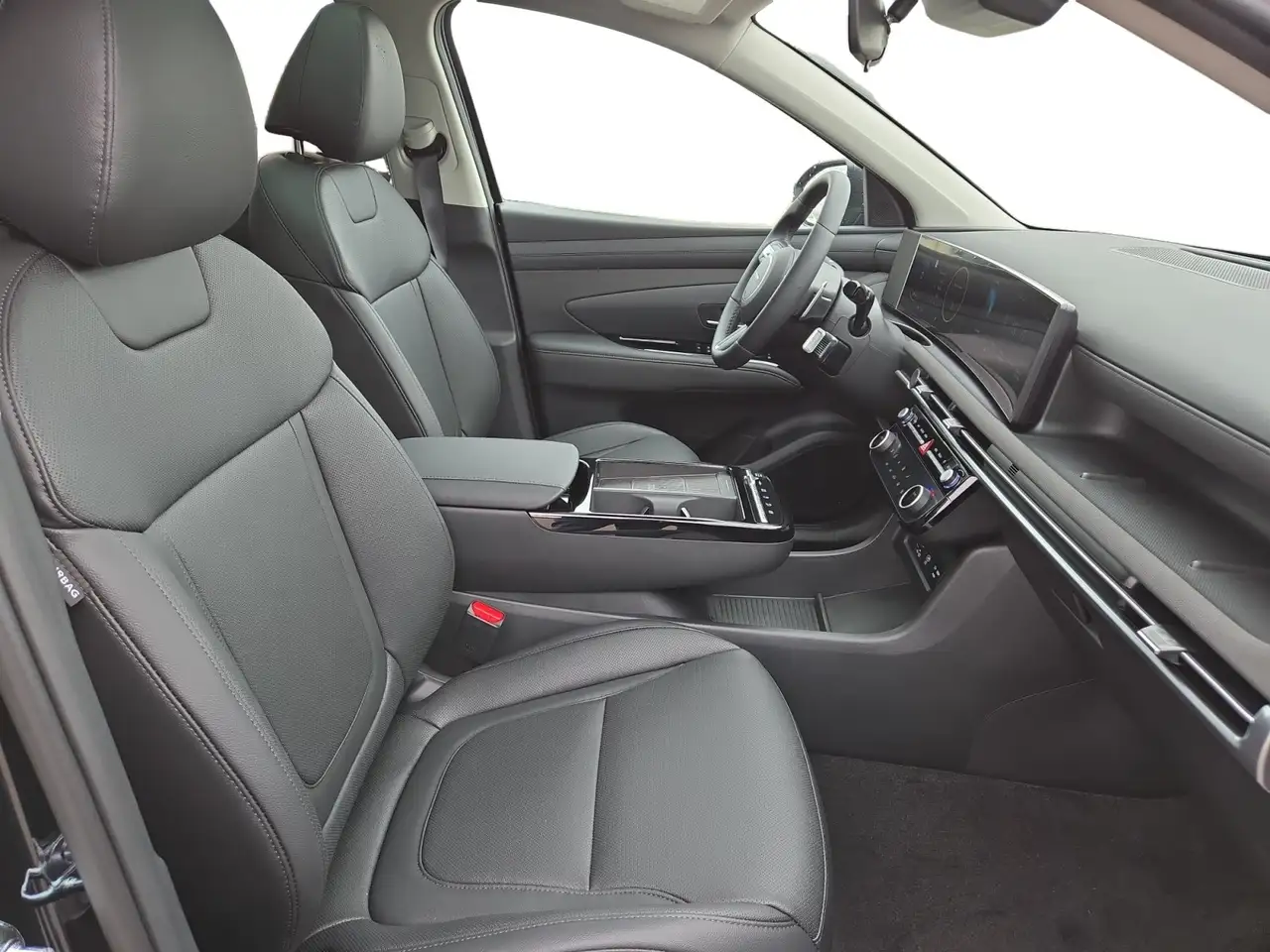Hyundai TUCSON снимка Hyundai TUCSON