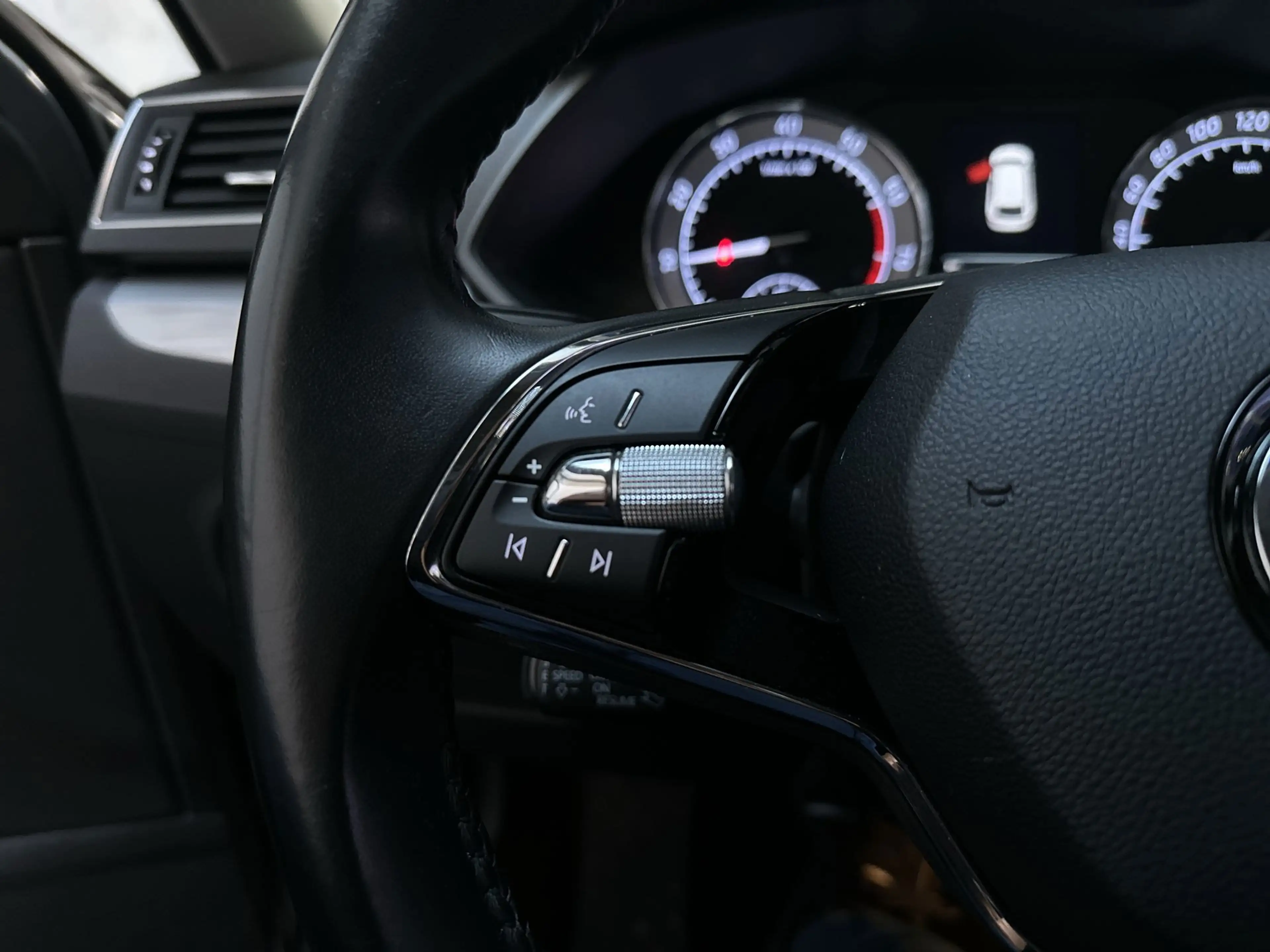 Skoda Superb Combi 1.5 TSI 105pk DSG ACT Business Edition Adapt — photo 22