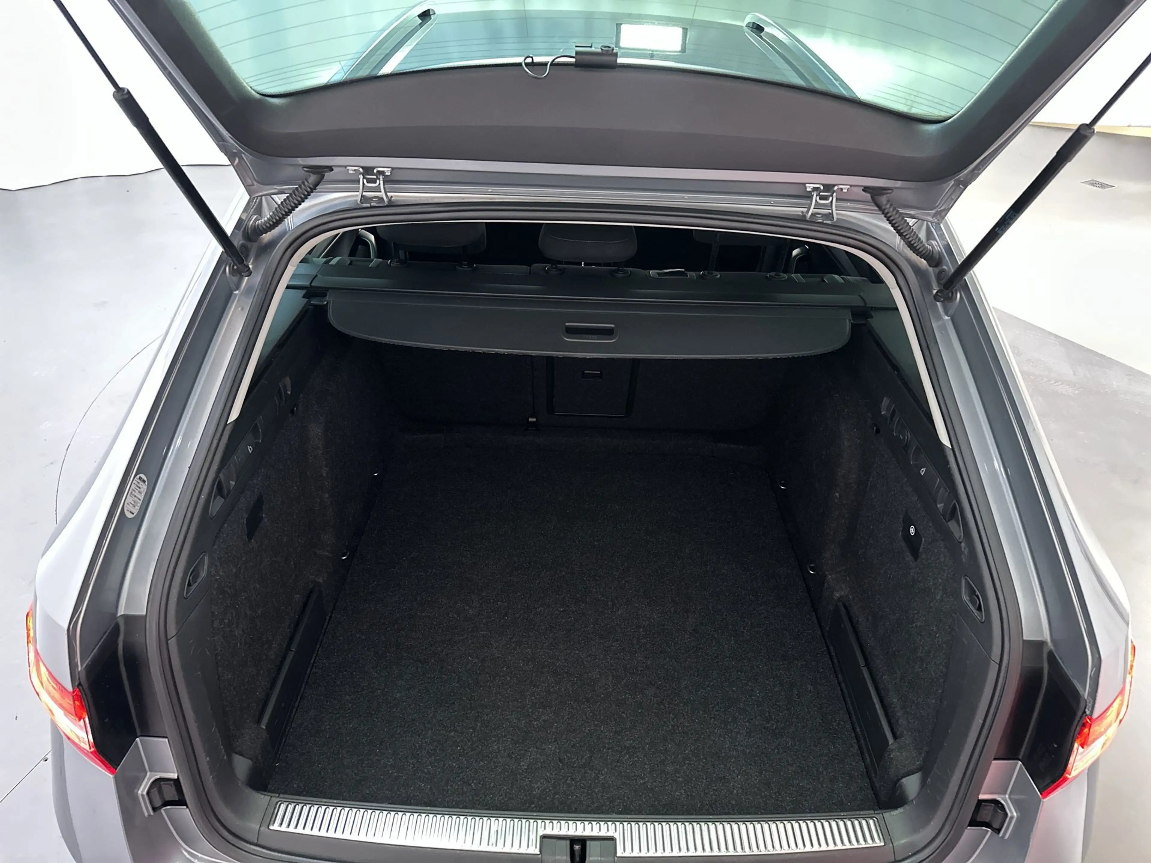 Skoda Superb Combi 1.5 TSI 105pk DSG ACT Business Edition Adapt — photo 18