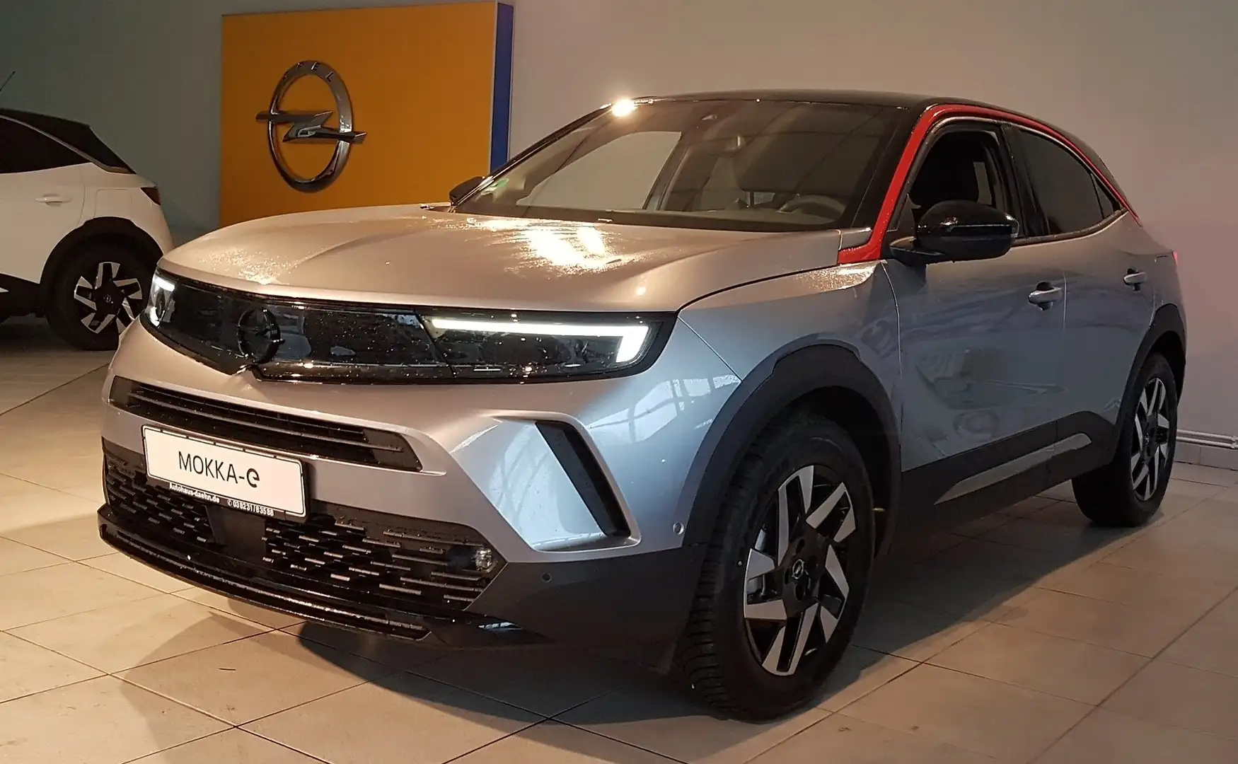 Opel Mokka-E GS LINE ELEKTRO(100KW) mit Wallbox Grau - 1