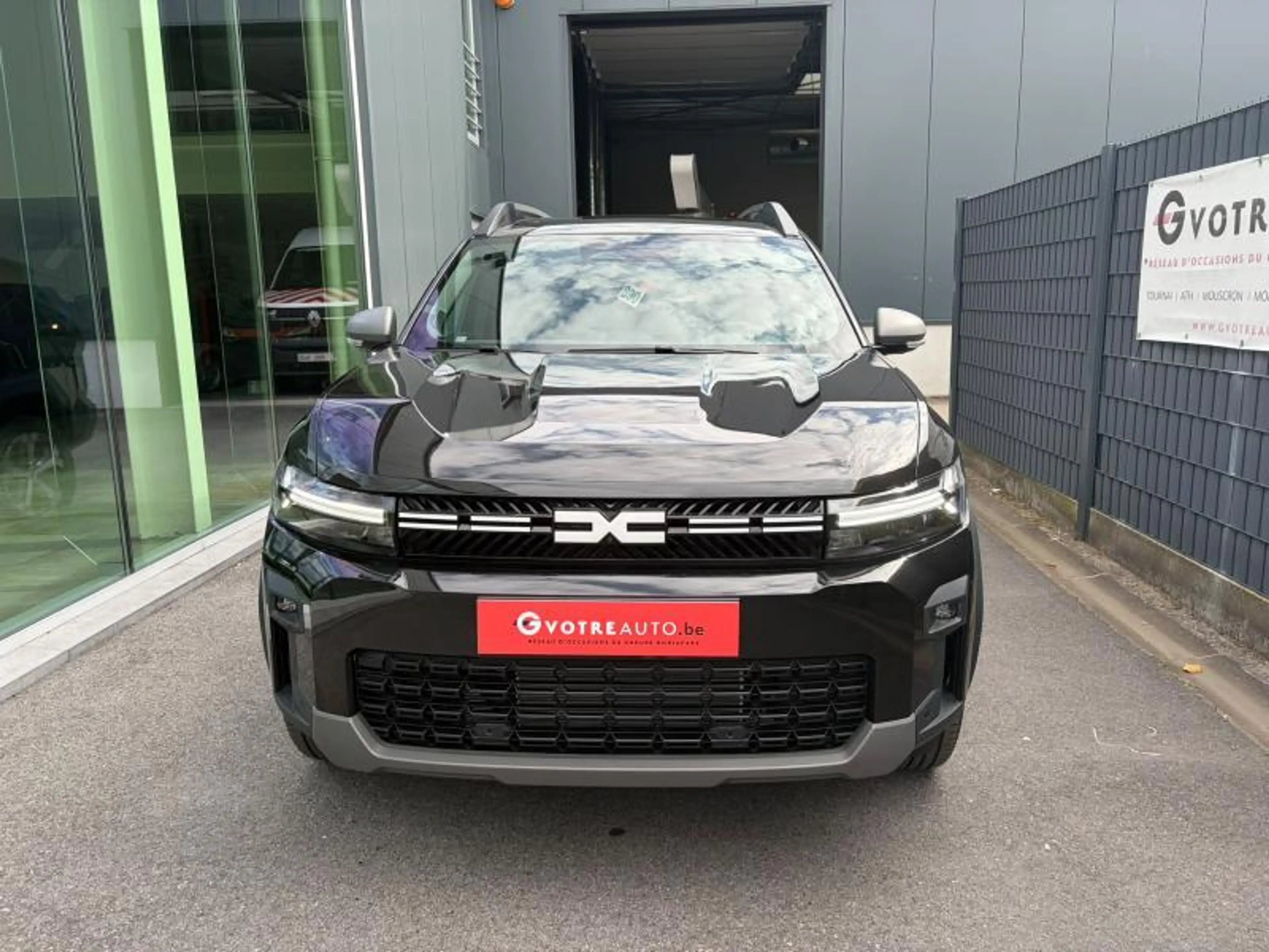 Dacia Bigster DISPO 20/03/27 - JOURNEY HYBRID 155 — photo 2