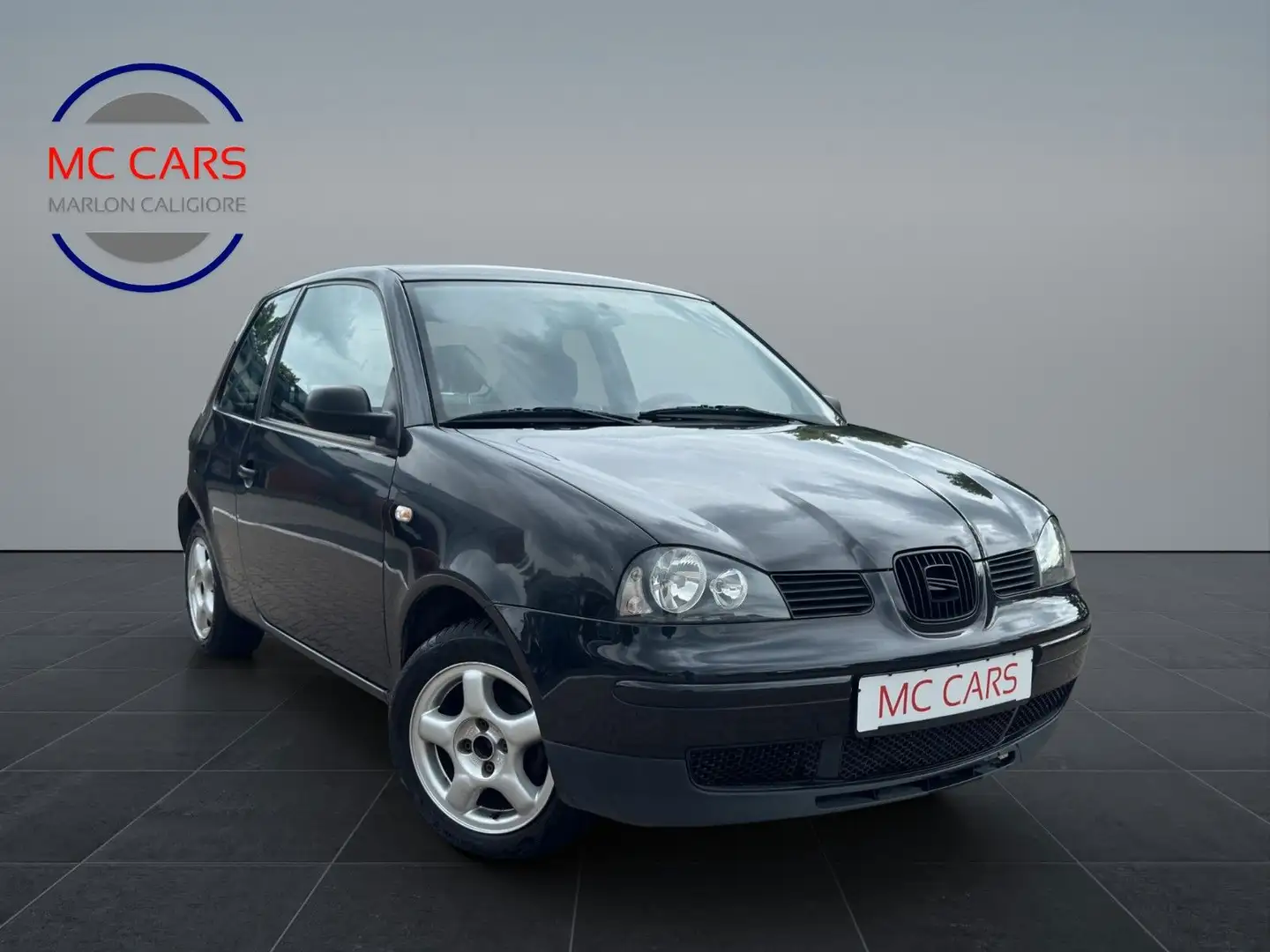 SEAT Arosa Prima Plus Чорний - 1